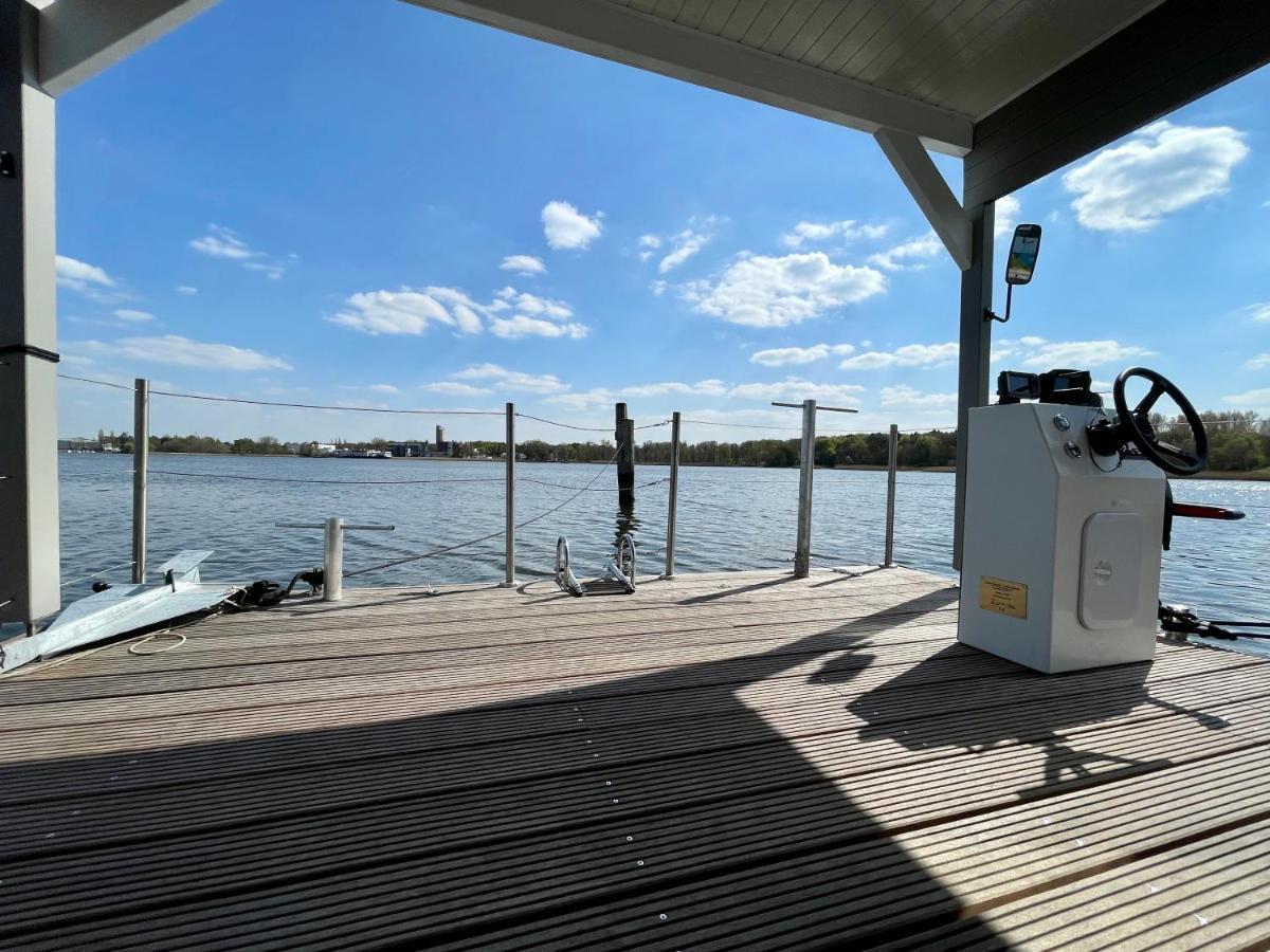Botel Hausboot Janne Inclusive Kanu Nach Verfuegbarkeit Sup Und Wlan 50 Mbit S Flat